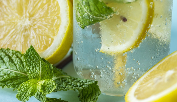 The Lemon Water Mistake Millions Of People Make Every Morning - picture 2